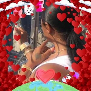 Meet your Posher, Niki